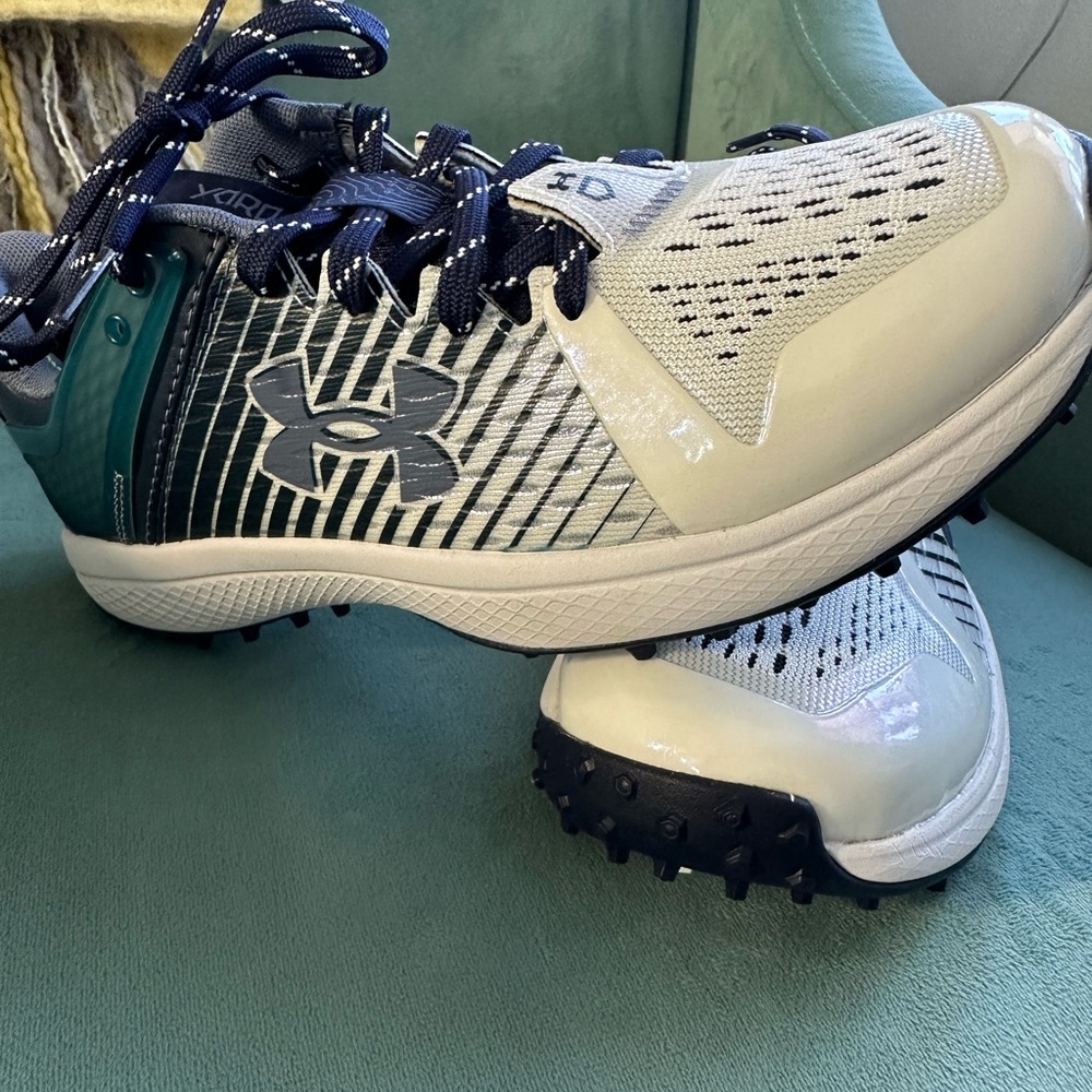 Under Armour White and Teal Running Shoes